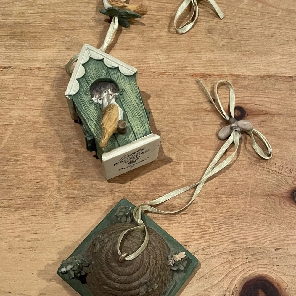 Pfaltzgraff Naturewood Decor figurines ornaments birdhouse beehive set of 2